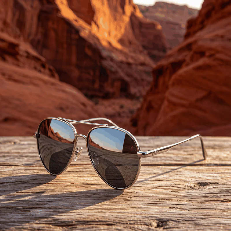 Heatwave AERO - Chrome lifestyle view