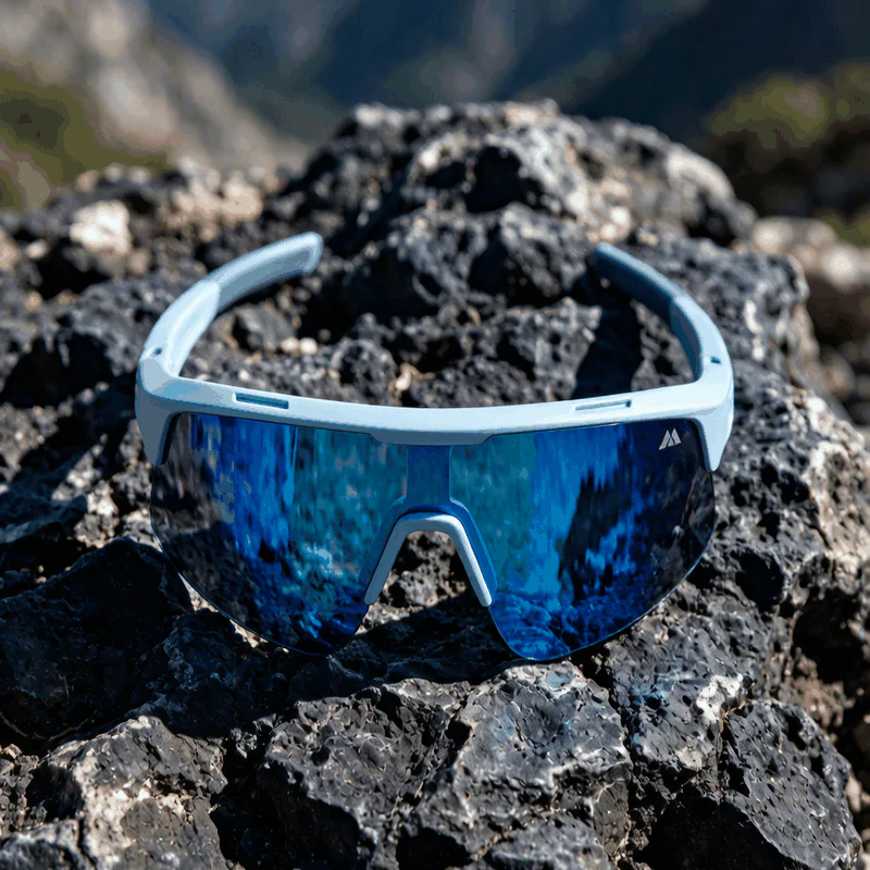 Ion SHADE - Blue material detail
