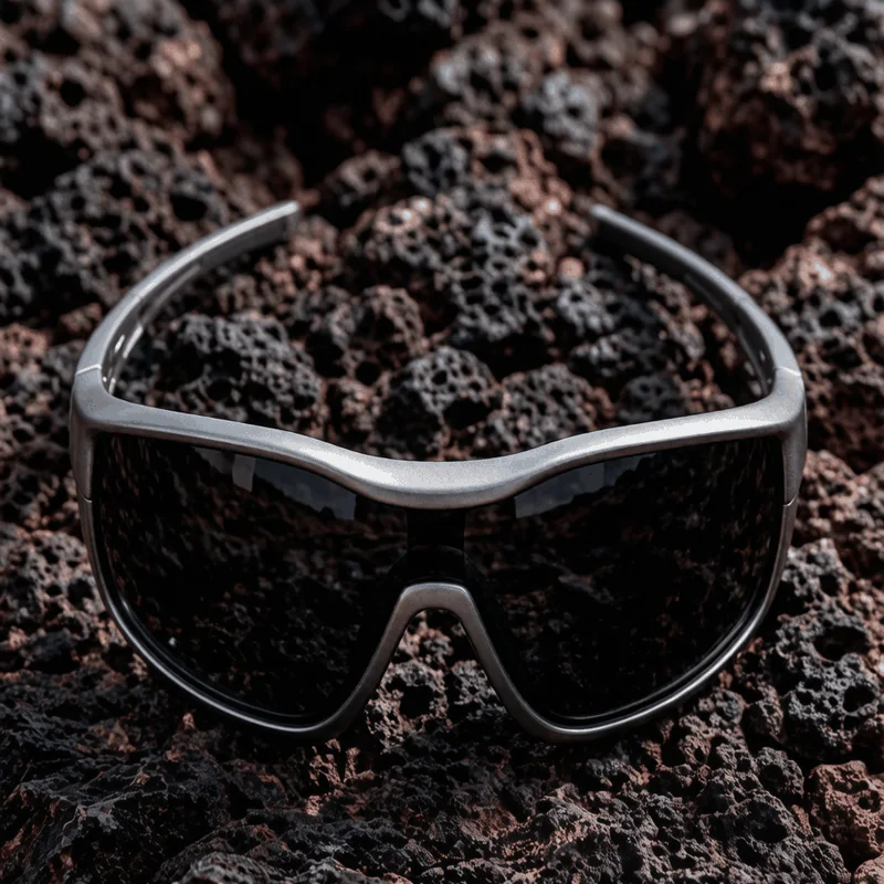 Forge SHADE - Gunmetal material detail