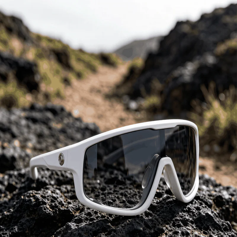 Pulse SHADE - White
